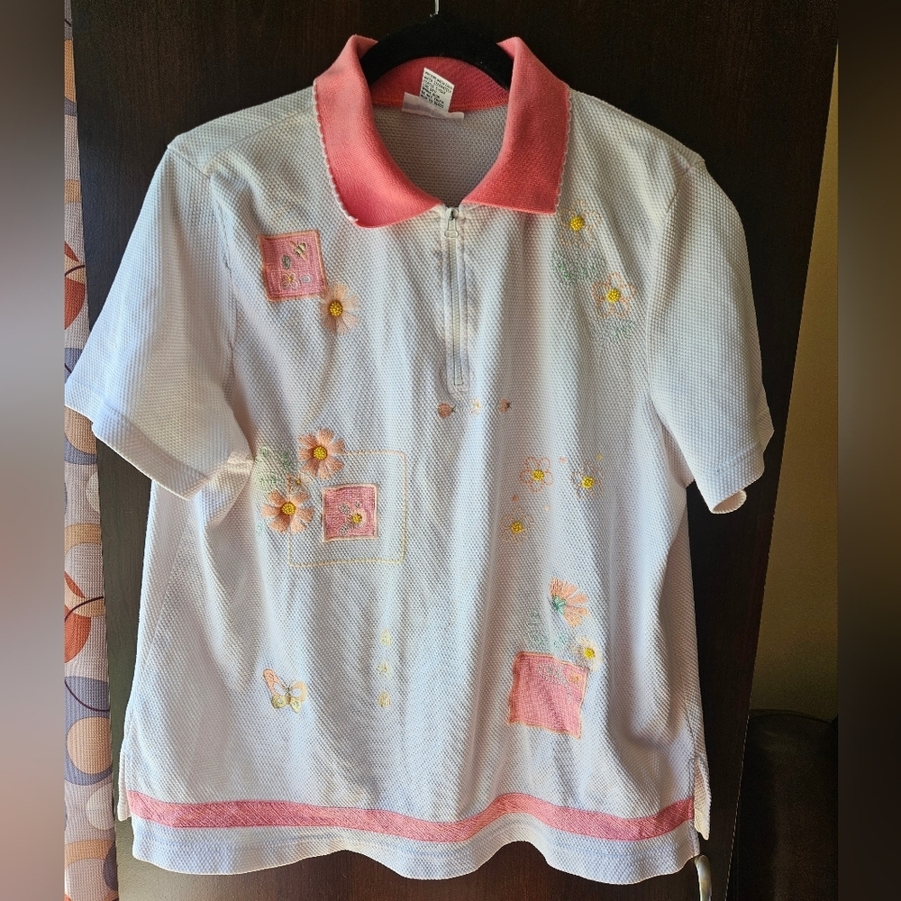 Alfred Dunner White Blouse with Pink Collar and Embroidered Floral Accents